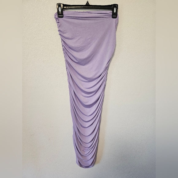 Sincerely Jules Lavender Strapless Midi Ruched Dress Women's Size Large NWT - Picture 4 of 8